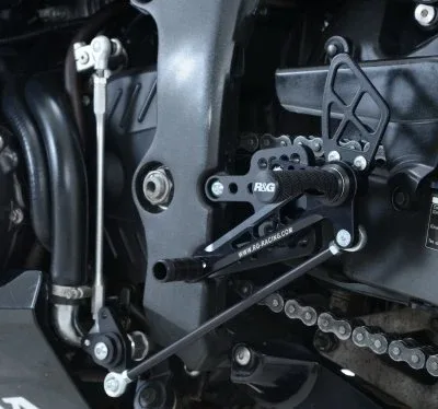 R&G Регулируеми степенки за Honda CBR 600RR (2003+)