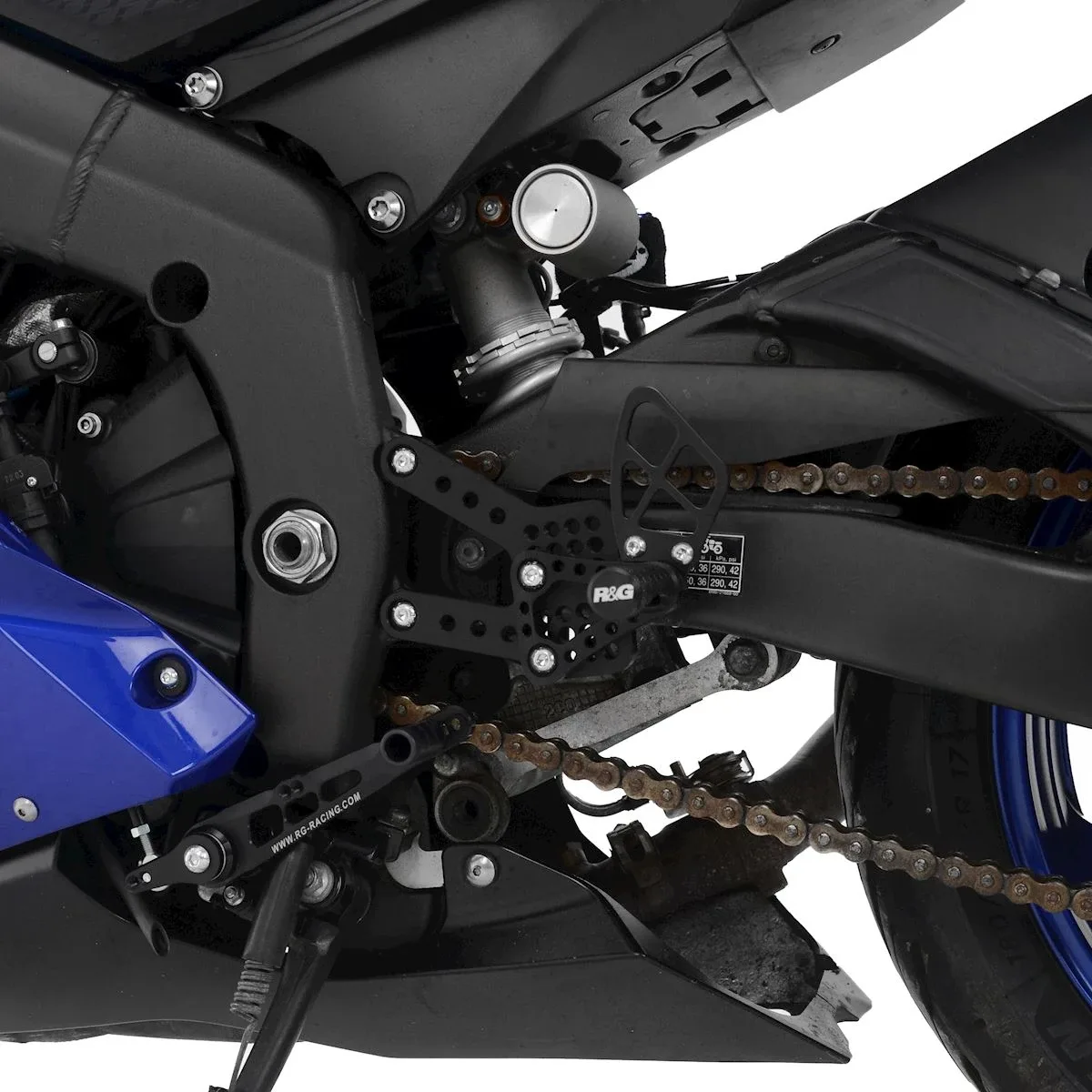 R&G Регулируеми степенки за Yamaha YZF-R6 (2017–2020)