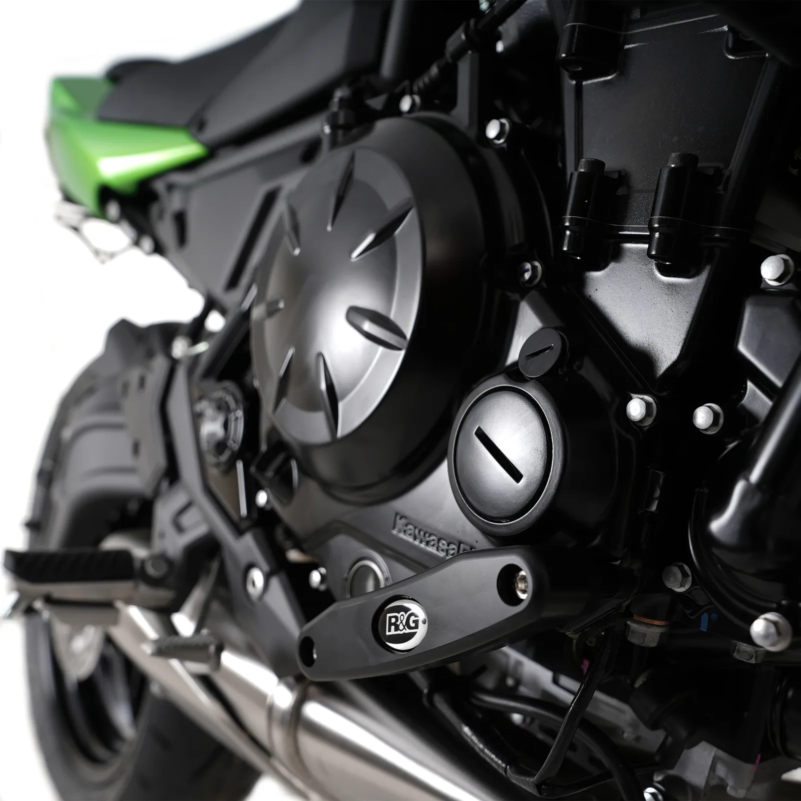 R&G Слайдер за двигател (дясна страна) за Kawasaki Z650 (2017+), Z650RS (2021+), Z650 S (2026+)