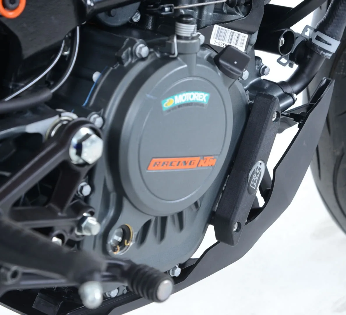 R&G Слайдер за двигател (дясна страна) за KTM 125 Duke (2017–2023), Husqvarna Svartpilen 125 (2021–2023)