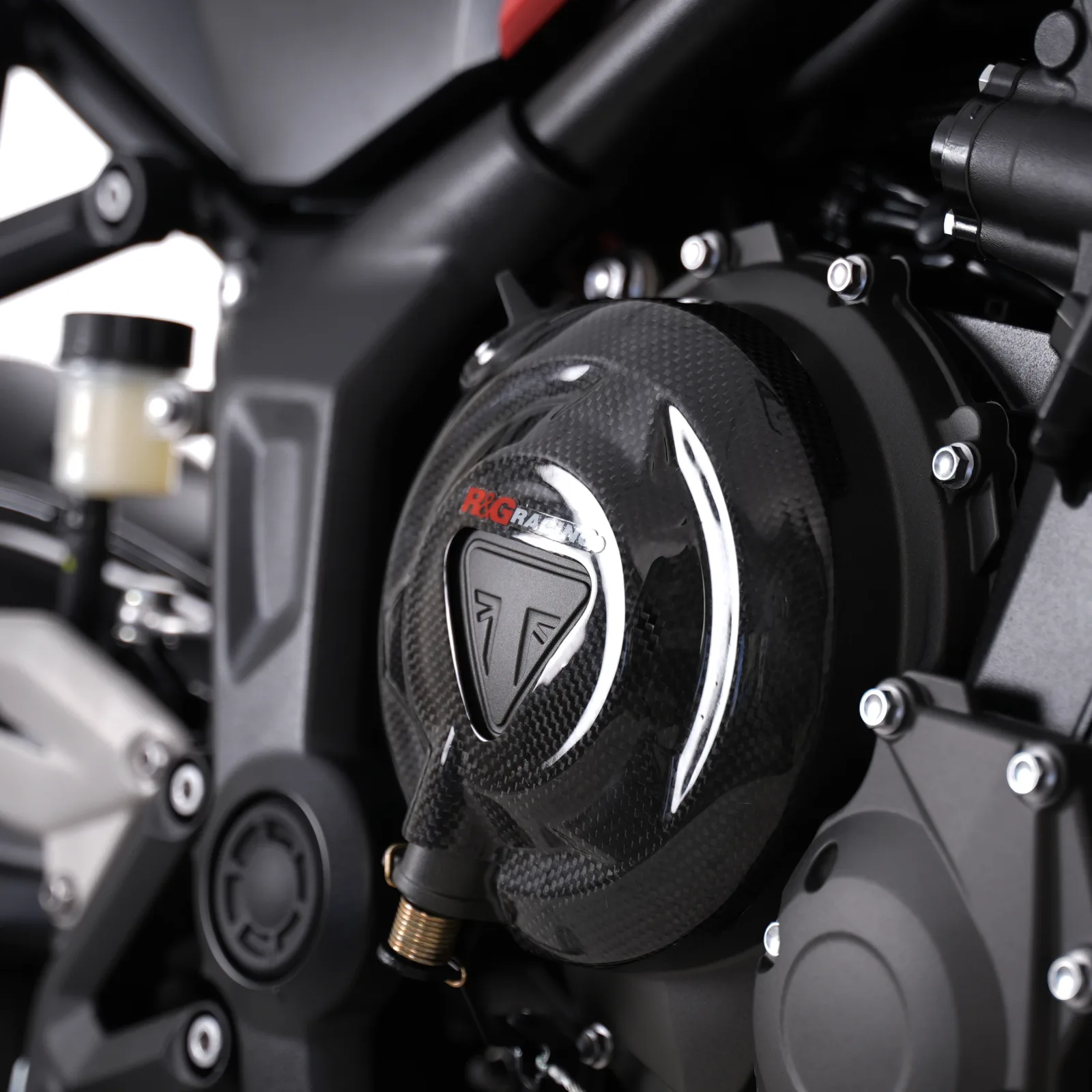 R&G Слайдер за двигател (дясна страна) за Triumph Street Triple 765 RS (2017+), Daytona Moto2 765 (2020), Tiger Sport 800 (2025+) и др.
