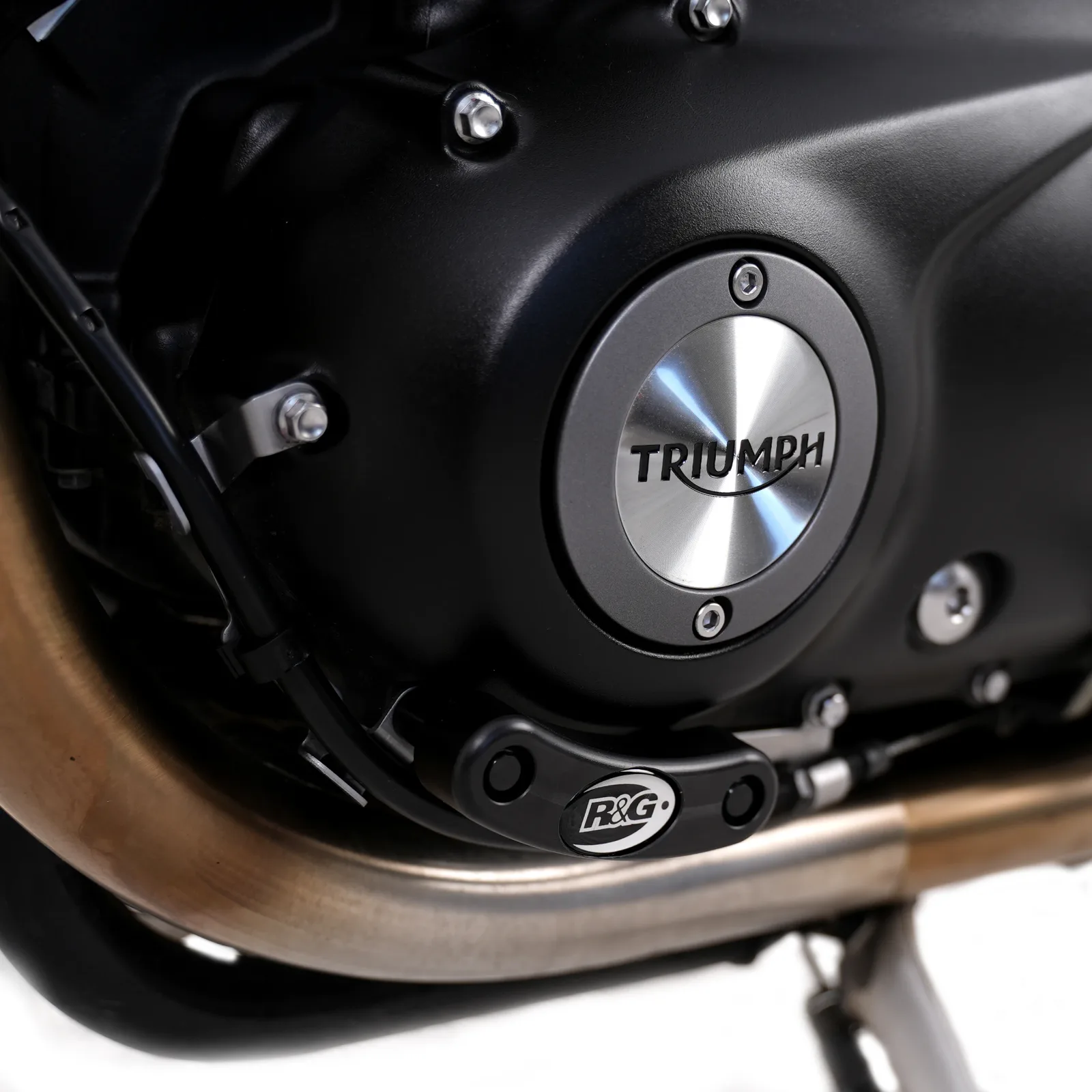 R&G Слайдер за двигател (лява страна) за Triumph Bonneville T120 (2016–2025), Street Twin 900 (2016–2018) и др.