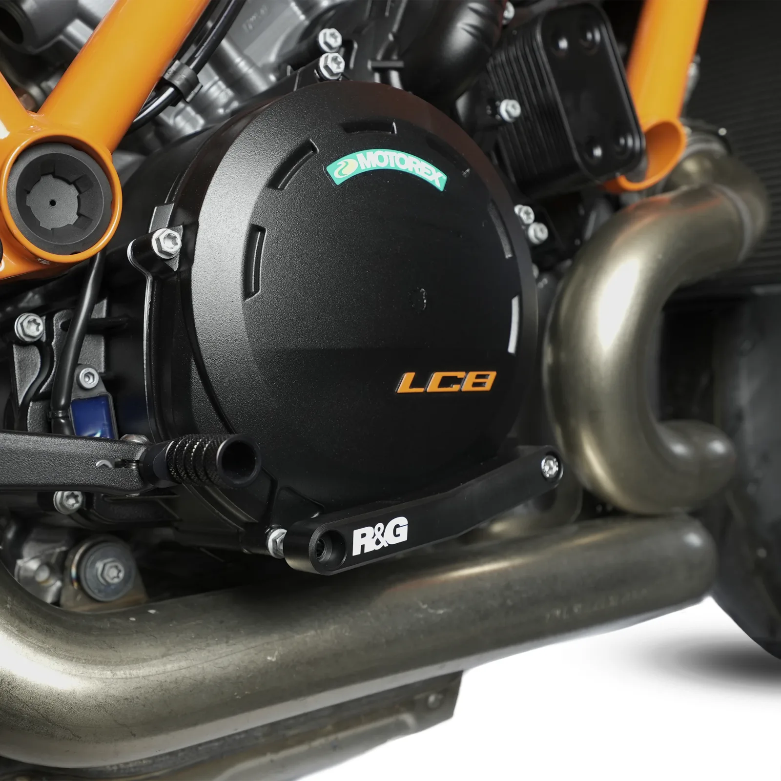 R&G Слайдер за двигател за KTM 1390 Super Duke R Evo (2024+), 1390 Super Duke R (2024+) (ECS0198BK)