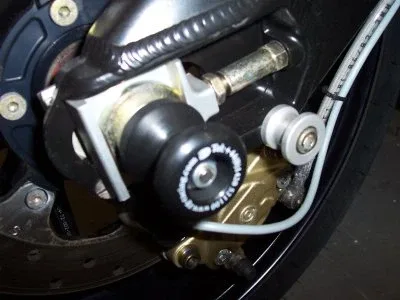 R&G Слайдери за ос за Benelli Tornado Tre 900 (SS0014BK)