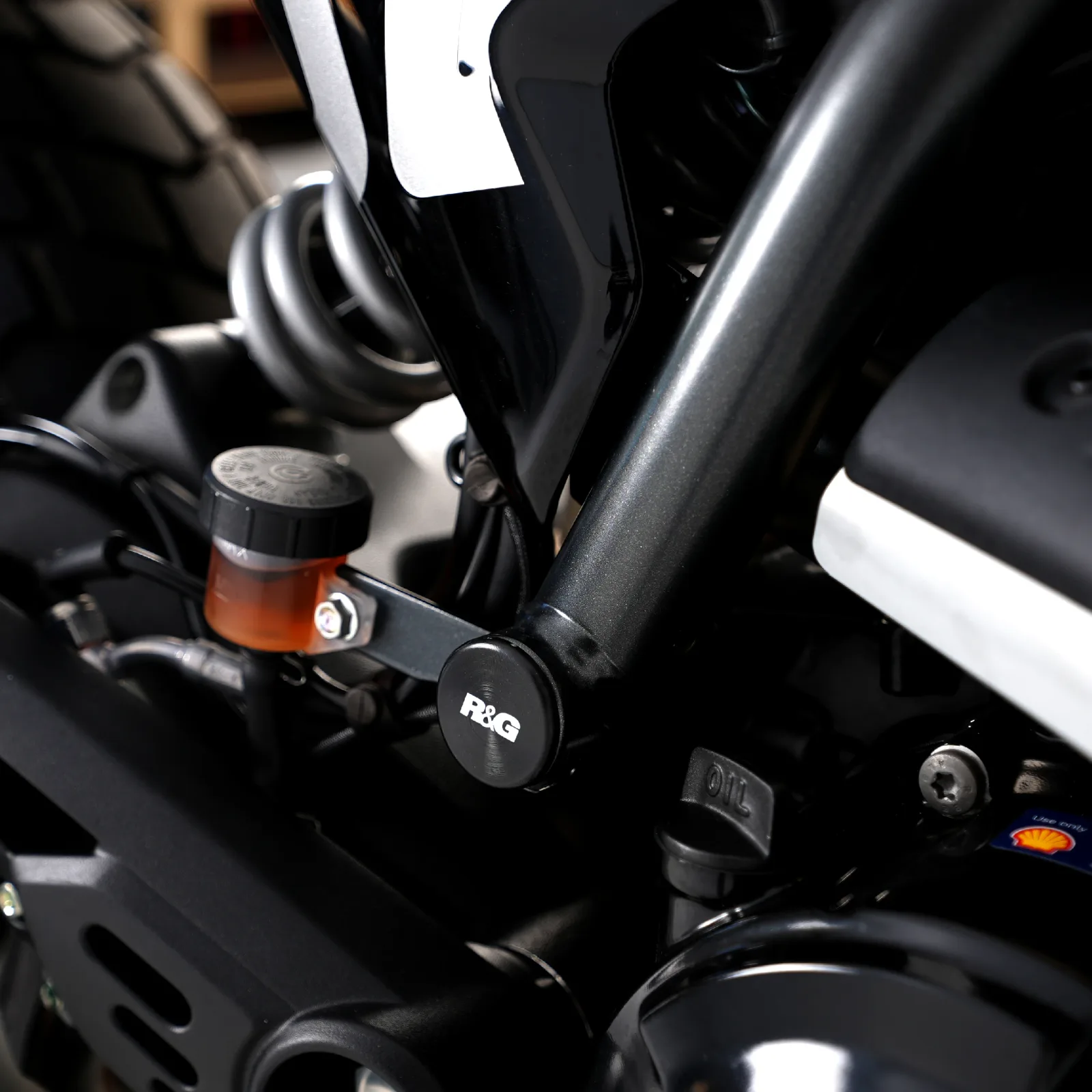 R&G Тапи за рама за Ducati Scrambler Icon (2015+), Scrambler Full Throttle (2016, 2019, 2023+) и др.