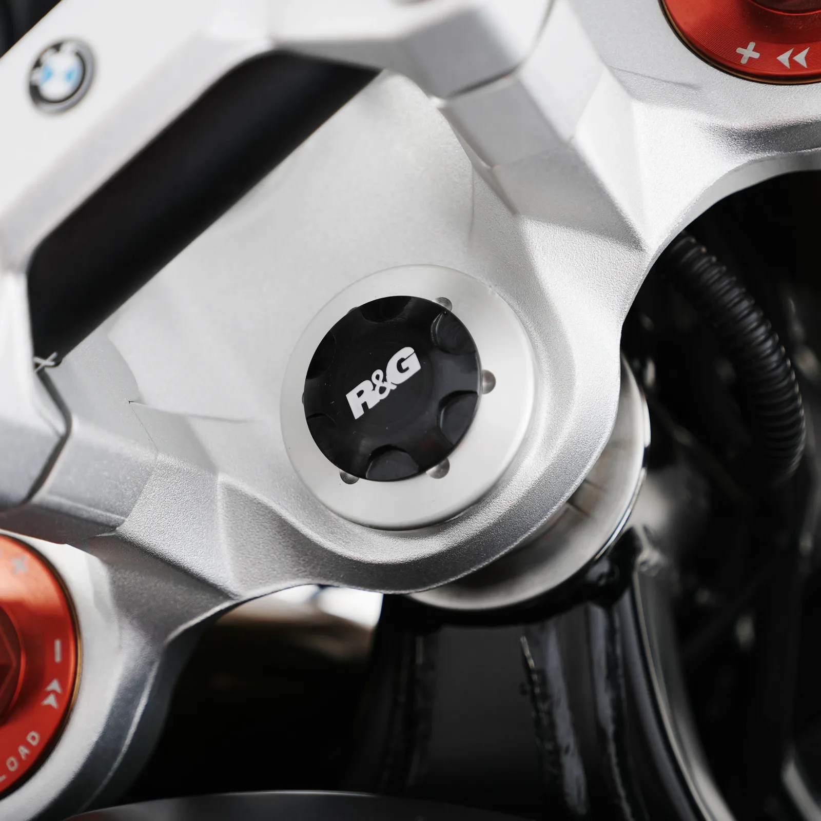 R&G Тапи за рама за Kawasaki Ninja 650 (2017–2024), BMW F 900 R (2020+), F 900 XR (2020–2024) и др.