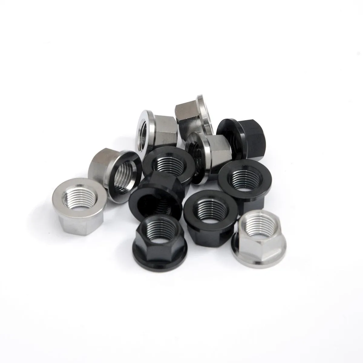 R&G Титаниеви гайки за зъбчатка M12 × 1.25 (5 броя)