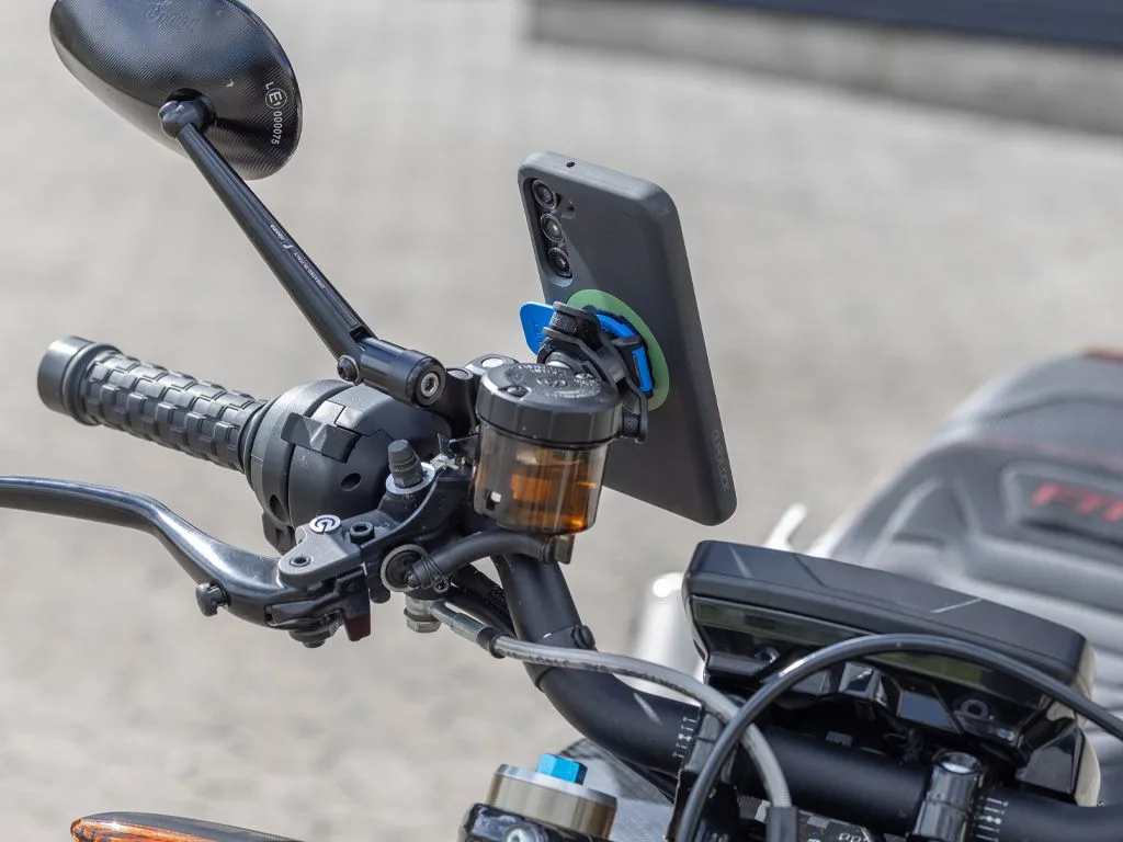Стойка за телефон за скобата на спирачната или съединителната помпа Quad Lock Brake/Clutch Mount