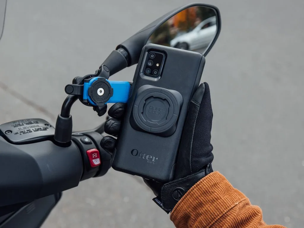 Универсален адаптер за телефон Quad Lock MAG Universal Adaptor