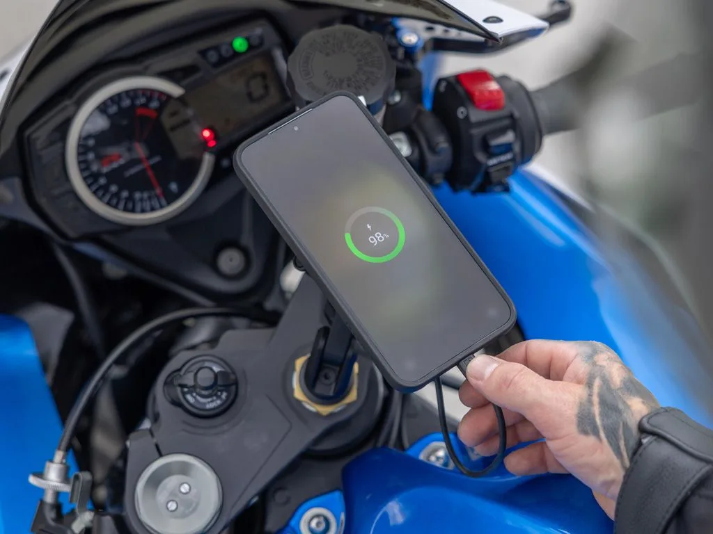 USB зарядно за мотор Quad Lock Motorcycle USB Charger